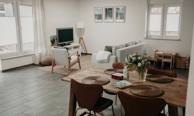 Schutterwald House | Familienfreundlicher Bungalow in Ruhiger Lage. Neu Renoviert!