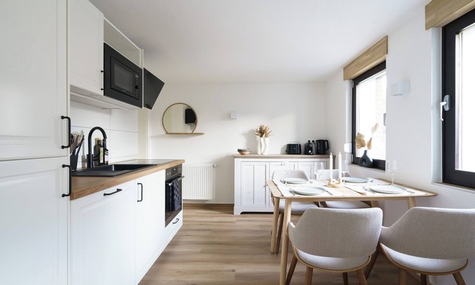Weilerswist Apartment | Familienfreundliche, Neue & Moderne Ferienwohnung Nahe Phantasialand & Köln