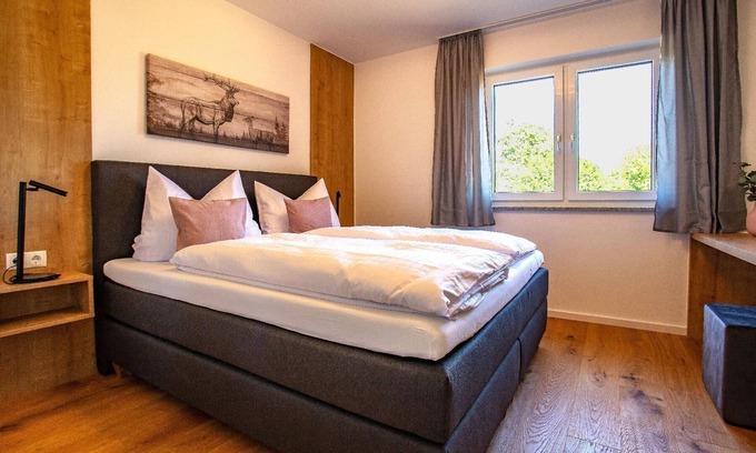 Segeten Apartment | Familienfreundliche Ferienwohnung mit Terasse und Garten