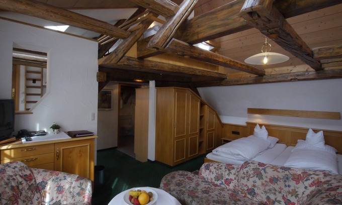 Blaubeuren Apartment | Familiensuite mit Dusche