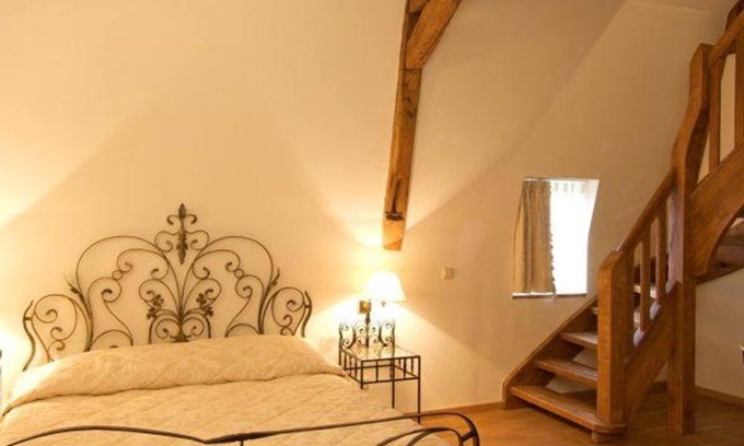 Kronenburg House | Familienzimmer, 2 Erw. + 3 Kinder - Burghaus und Villa Kronenburg
