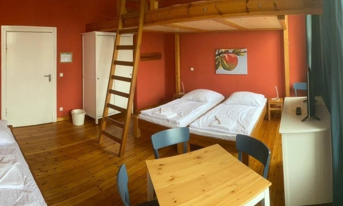 Petkus Apartment | Familienzimmer, Dusche/wc, Frühstück