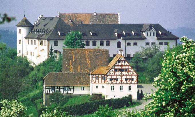 Hohenfels Apartment | Familienzimmer mit Bad