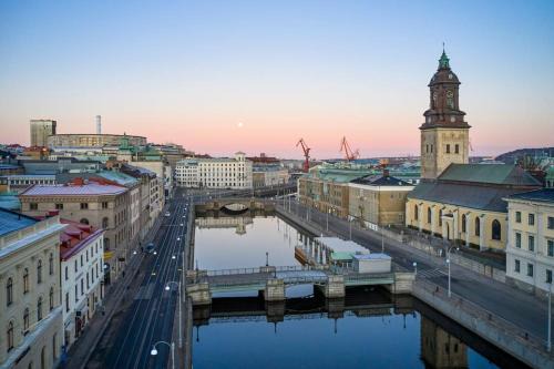 Gothenburg Villa | Familjevänligt Stort Hus (Gratis Parkering)