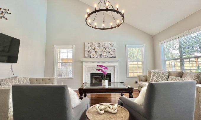 Lawrenceville House | Family 4BED/2.5BATH Home｜Pool ｜Duluth/Lawrenceville Near I-85/Sugarloaf