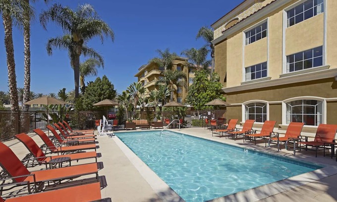 River Bottoms House | Family Adventure Hub: Near Disney with Pool, Gym & Shuttle! 2 Units!