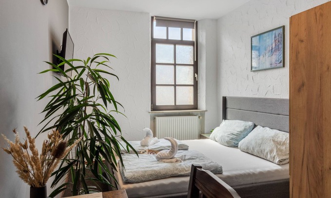 Hassloch House | Family and Friends Hassloch