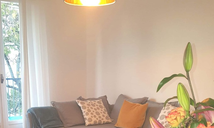 Boulevard des Poilus Apartment | Family apartment near the train station and the city center