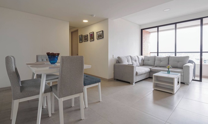 Envigado Apartment | Family Apartment with Amazing Views and AC accross Viva