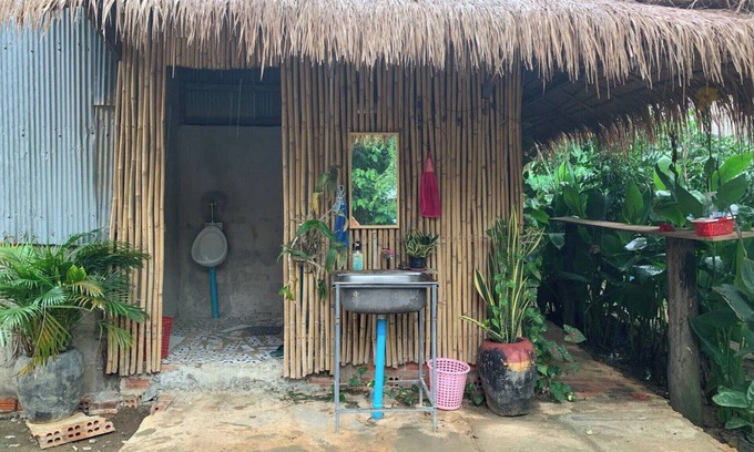 Banan House | Family Batcave Homestay