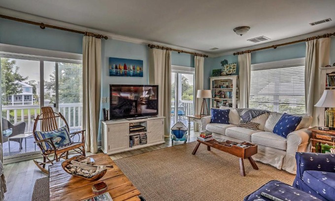 North Litchfield Beach House | Family Beach Home Walk to N Litchfield Beach