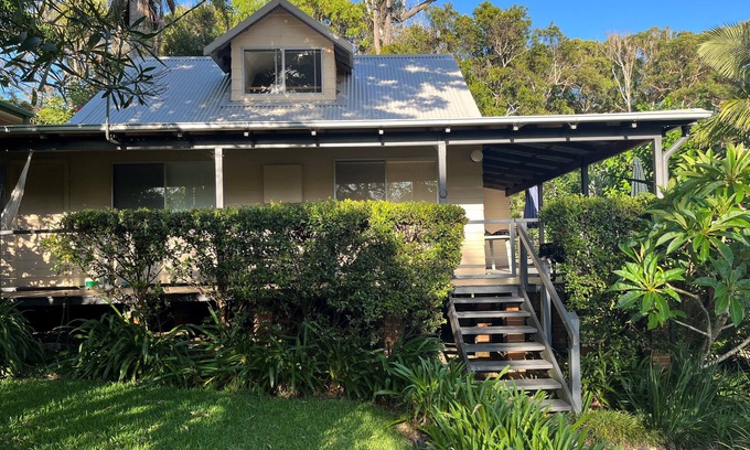 Black Head House | Family Beach house located in the heart of Blackhead, Furry friends welcomed