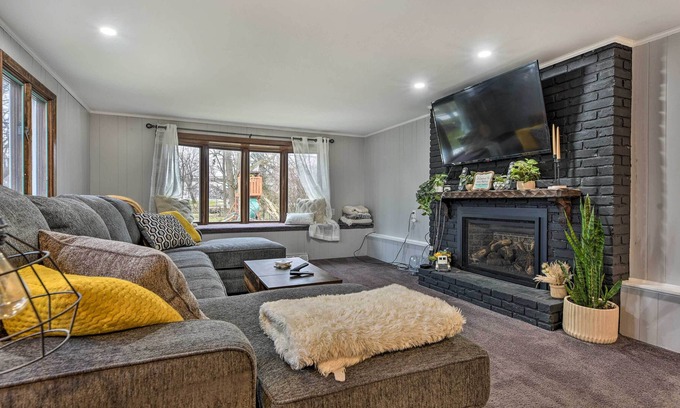 Williamsville House | Family Buffalo Vacation Rental w/ Yard!