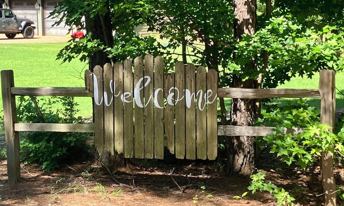 Quitman Cabin | Family/Church Small Group Cabin Retreat & Country Resort - 5 Cabins/3 Rooms