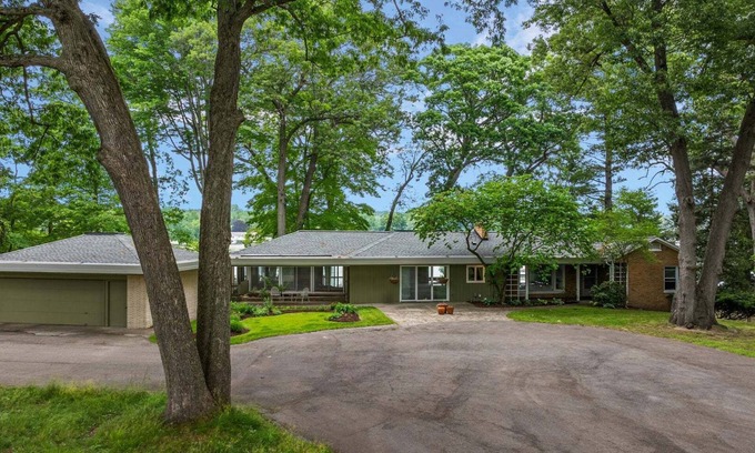 Spring Lake House | Family Compound: waterfront, 6 acres + pool