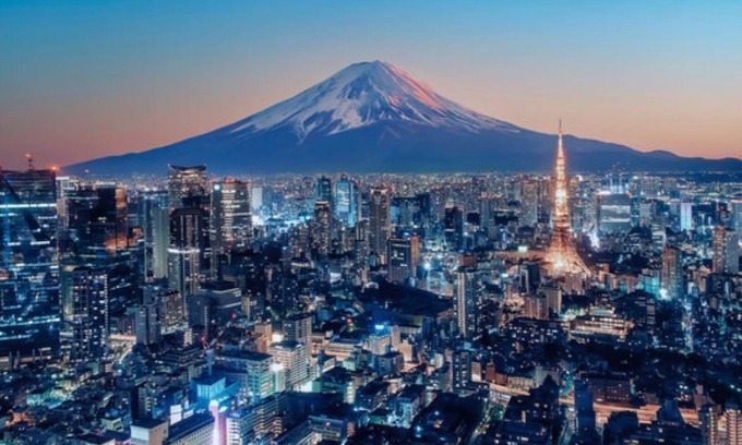 Hatchobori Apartment | Family Connecting Two-Bedroom Apartment | 250m Stroll to Hatchobori Station |