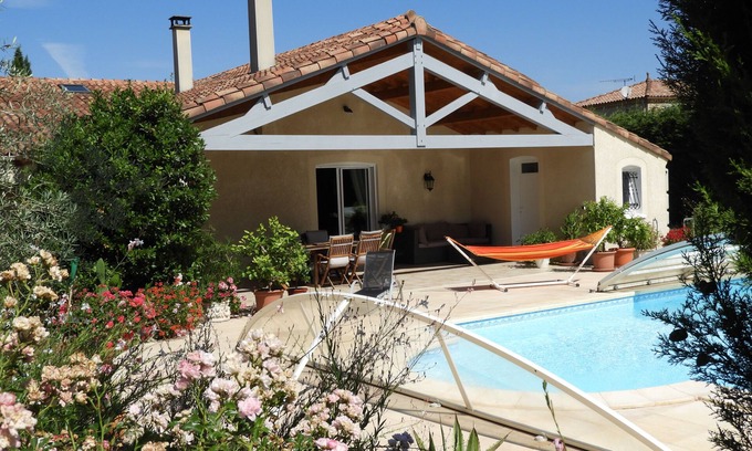 Durfort House | Family country house at the foot of the Black Mountain