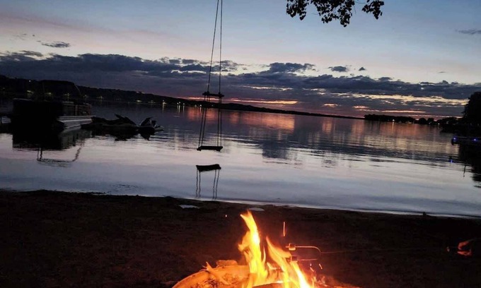 Ortonville House | Family Cove Beach House