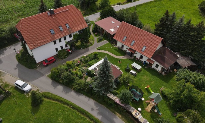 Ruppersdorf Apartment | Family/child-friendly, lounge with billiards and balcony, free WLAN