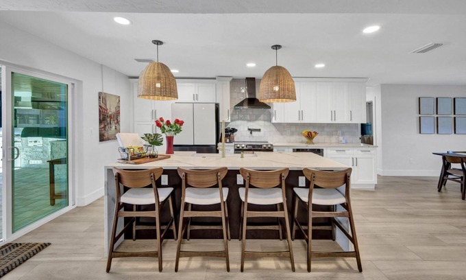McGregor House | Family Escape in Fort Myers with Pool – Near Downtown and Beaches