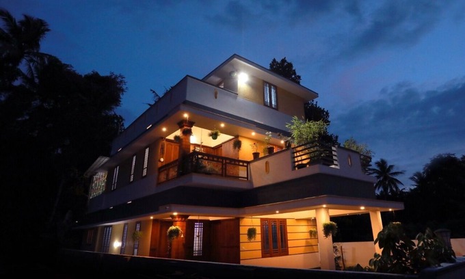 Thiruvananthapuram House | Family friendly Homestay with Homely food Near by Kovalam bypass Trivandrum