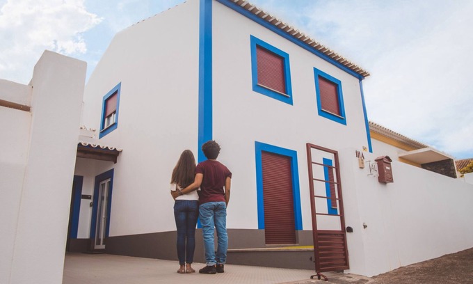 Angra do Heroismo House | Family-Friendly Dream House in Terceira, 5 min to Historic Center of Angra