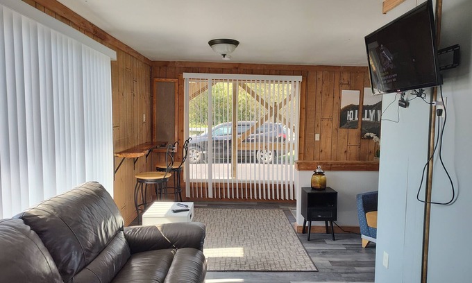 Reed City Cottage | Family/Friend Retreat on Hersey River, close to trails, golf & horseback riding