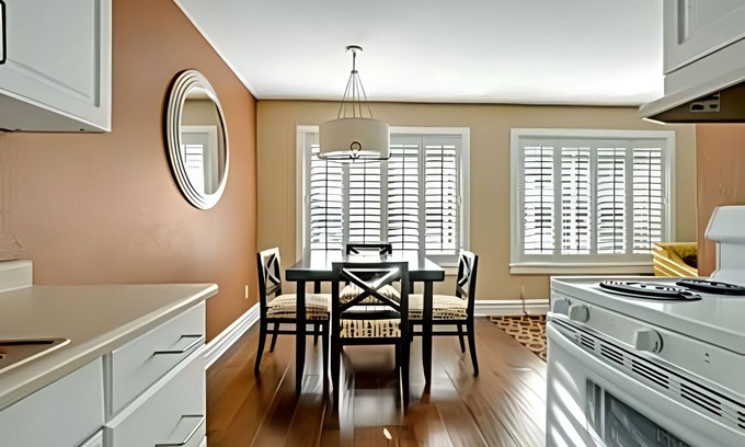 Corte Madera Hotel | Family-Friendly 2BR Suite | Near Bay Area Spots | Outdoor Pool | Free Parking