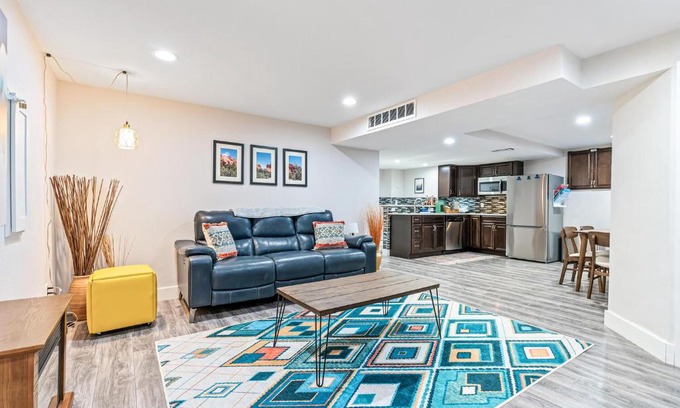 Alta Vista Area House | Family Friendly 2bd1ba, Close To 70 Exit
