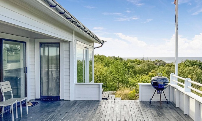 Larvik House | Family-friendly and bright vacation home with sea view.