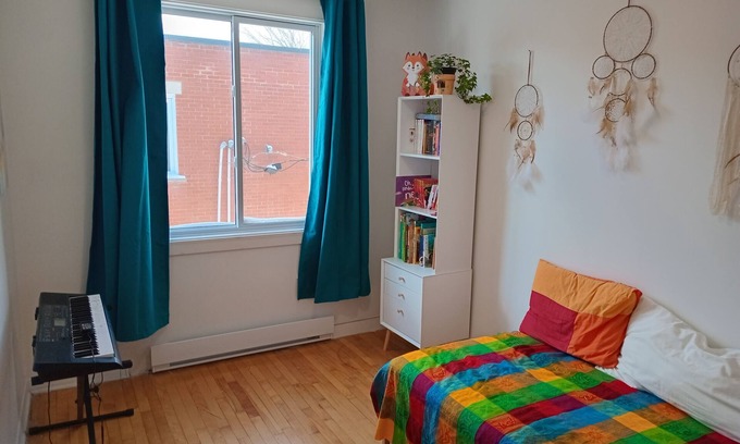 Nouveau-Rosemont Apartment | Family-friendly apartment close to the botanical gardens