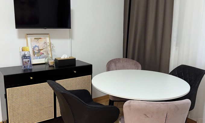Margareten Apartment | Family-friendly apartment: modern, prime location, fully equipped