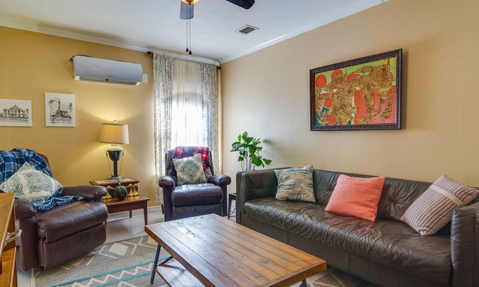 Brownsville House | Family-Friendly Brownsville Vacation Rental!