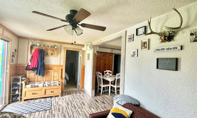 Alberta Beach Cabin | Family friendly cabin in the heart of Alberta beach