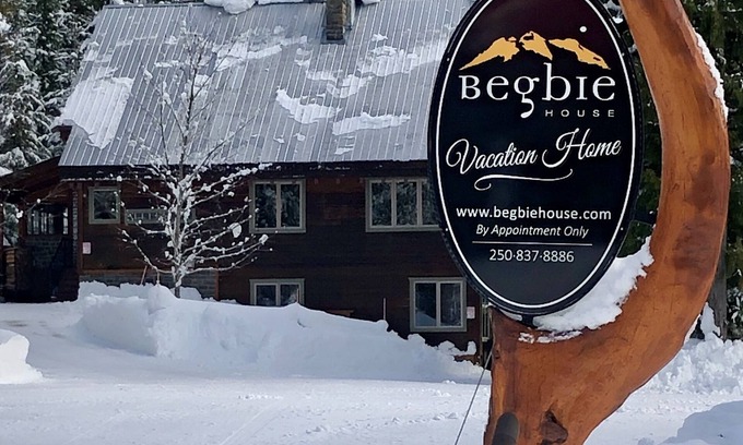 Revelstoke House | Family friendly, Timber frame home