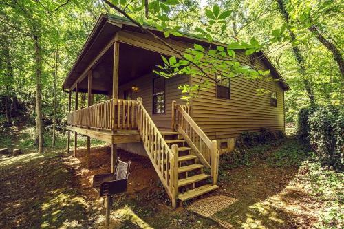 Greeneville House | Family-Friendly Cabin Rental with River Views near Knoxville