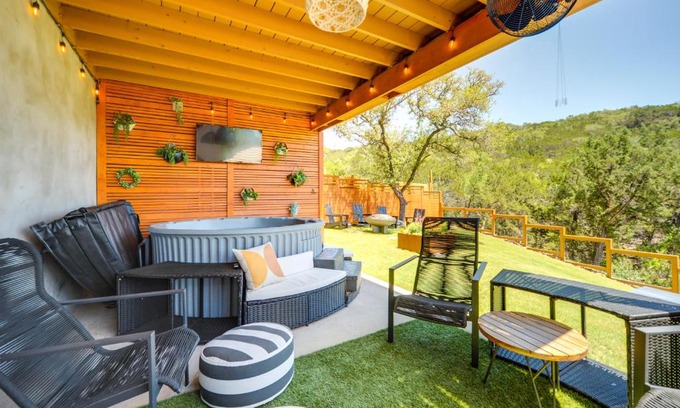 Canyon Lake House | Family-Friendly Canyon Lake Rental with Hot Tub!