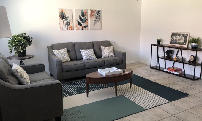 Alhambra House | Family friendly cheerful townhome