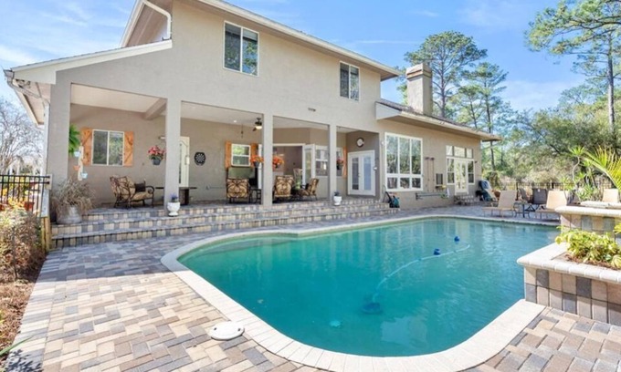 Longwood House | Family-friendly estate in quiet Orlando neighborhood - pool, patio, space!
