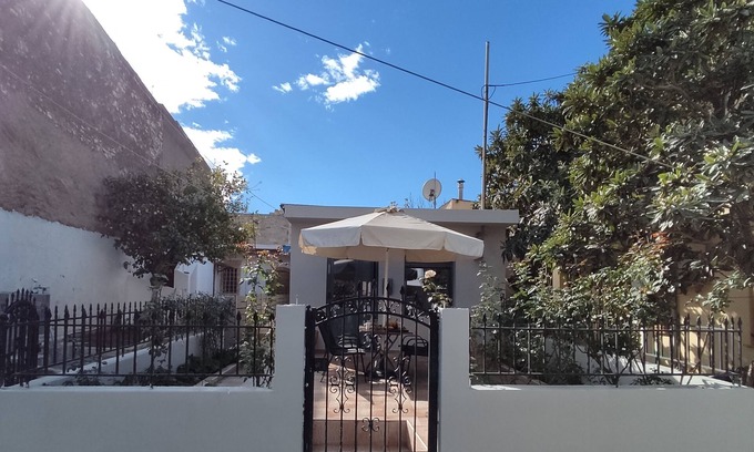 Pitsidia House | Family friendly