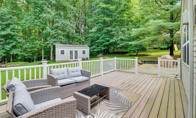 Randallstown House | Family-Friendly Home w/Grill: 15 Mi to Baltimore!