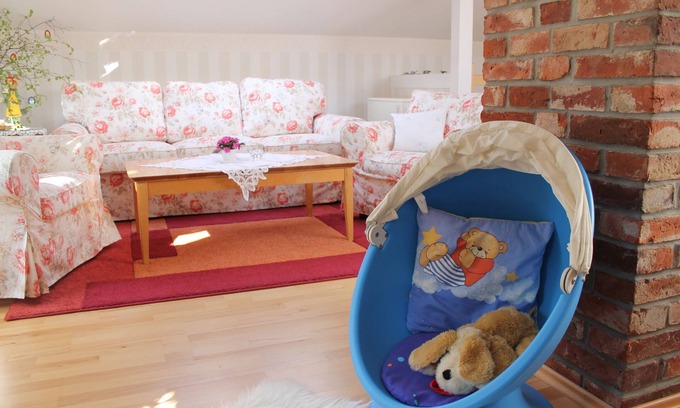 Krakvitz House | Family-Friendly Holiday Home 'Märchengarten Fischer Un Sin Fru'