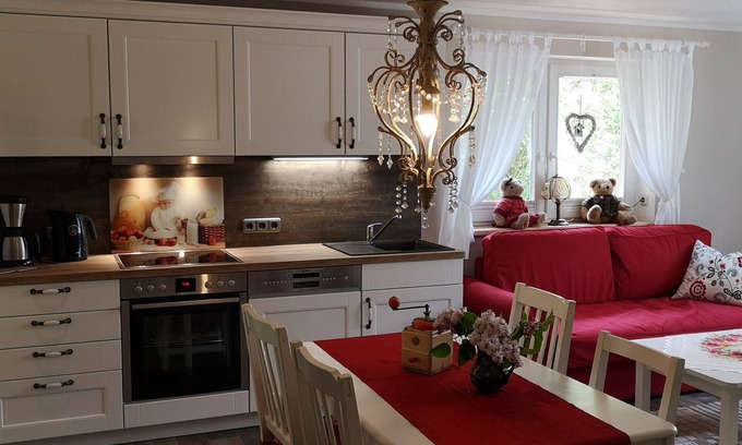 Krakvitz House | Family-Friendly Holiday Home 'Fairy Tale Garden Hansel and Gretel'