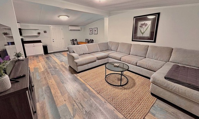 Beaufort House | Family-friendly home. Pets Yes!