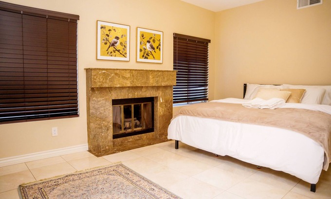 Carmel Valley House | Family-Friendly Home in San Diego Near Beaches and Parks – Kids Will Love It!