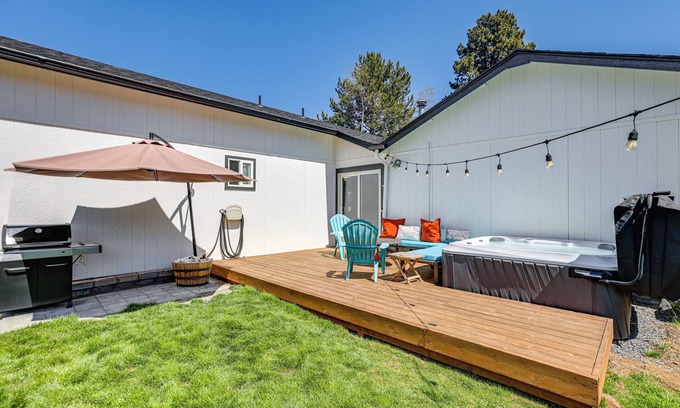Orchard District House | Family-Friendly Home w/Fire Pit in Bend!