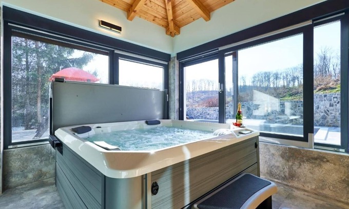 Karlovac House | Family friendly house with a swimming pool Karlovac (K-22371)