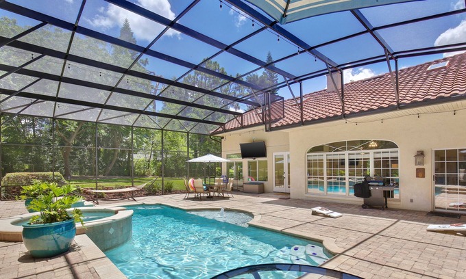 Longwood House | Family Friendly House - 45min from Orlando Theme Parks and the Beach!