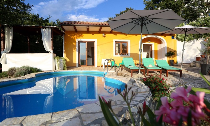 Ripenda Verbanci House | Family friendly house with a swimming pool Ripenda Verbanci, Labin (K-16583)