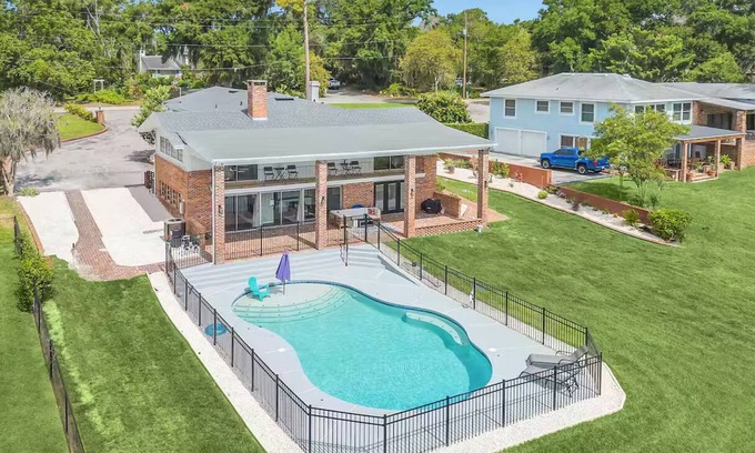 Winter Haven House | Family Friendly Lake House W/Pool Near Legoland
